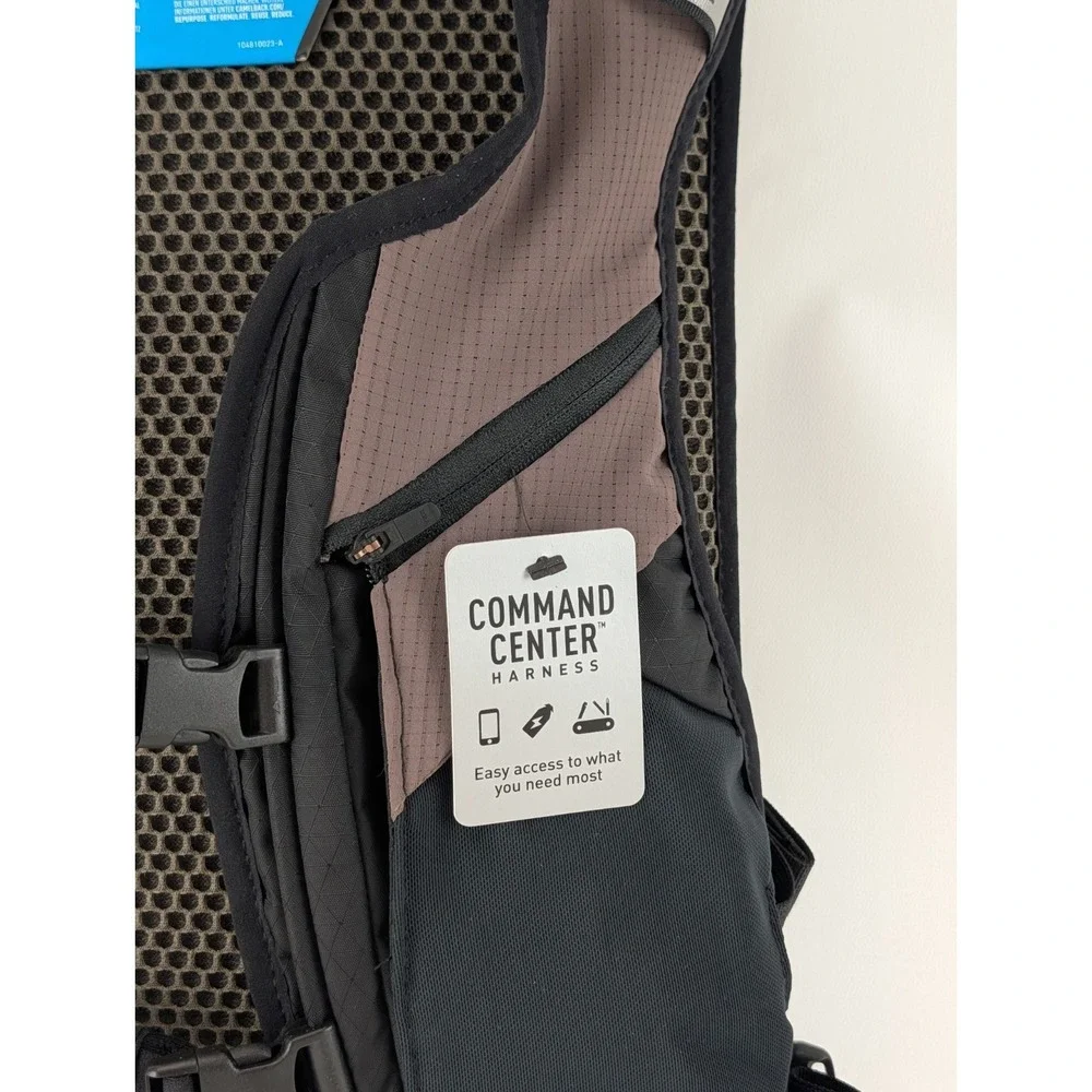 CamelBak Chase Adventure 8 Lightweight Hydration Vest 70oz Pack Black New‎